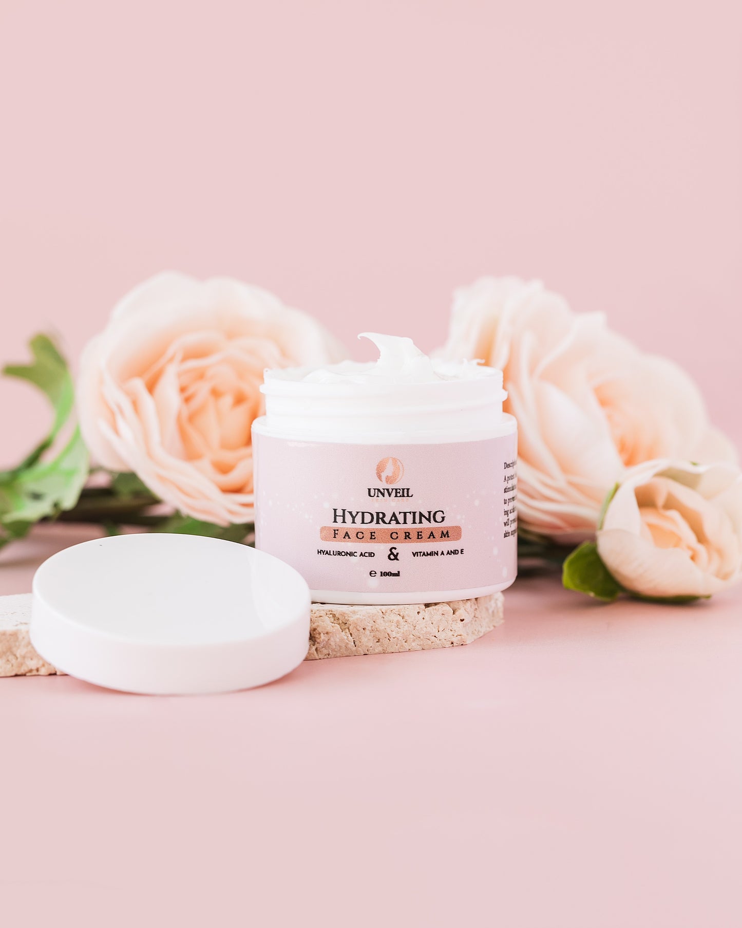Unveil Hydrating Face Cream